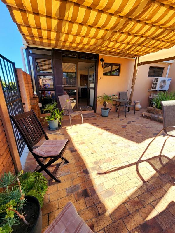 5 Bedroom Property for Sale in Amanda Glen Western Cape